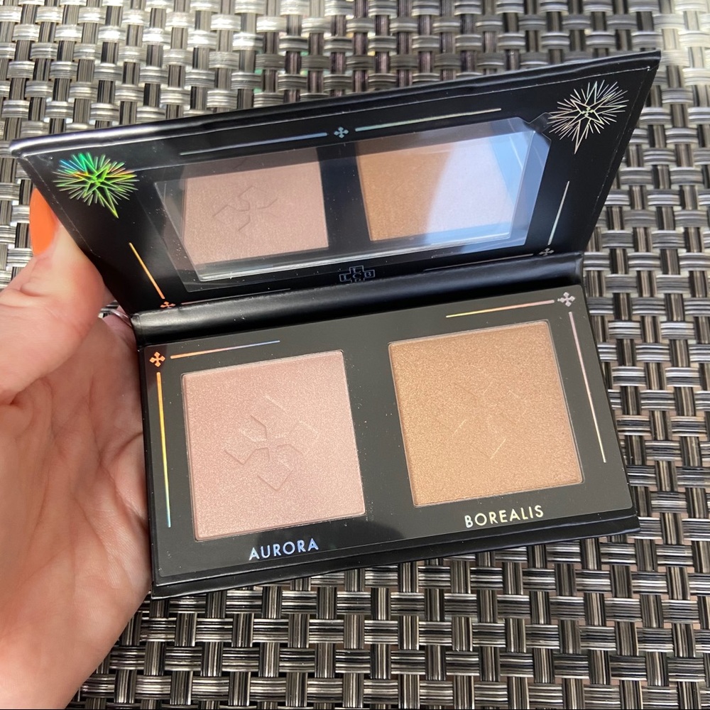 Lovecraft Beauty highlighter palette